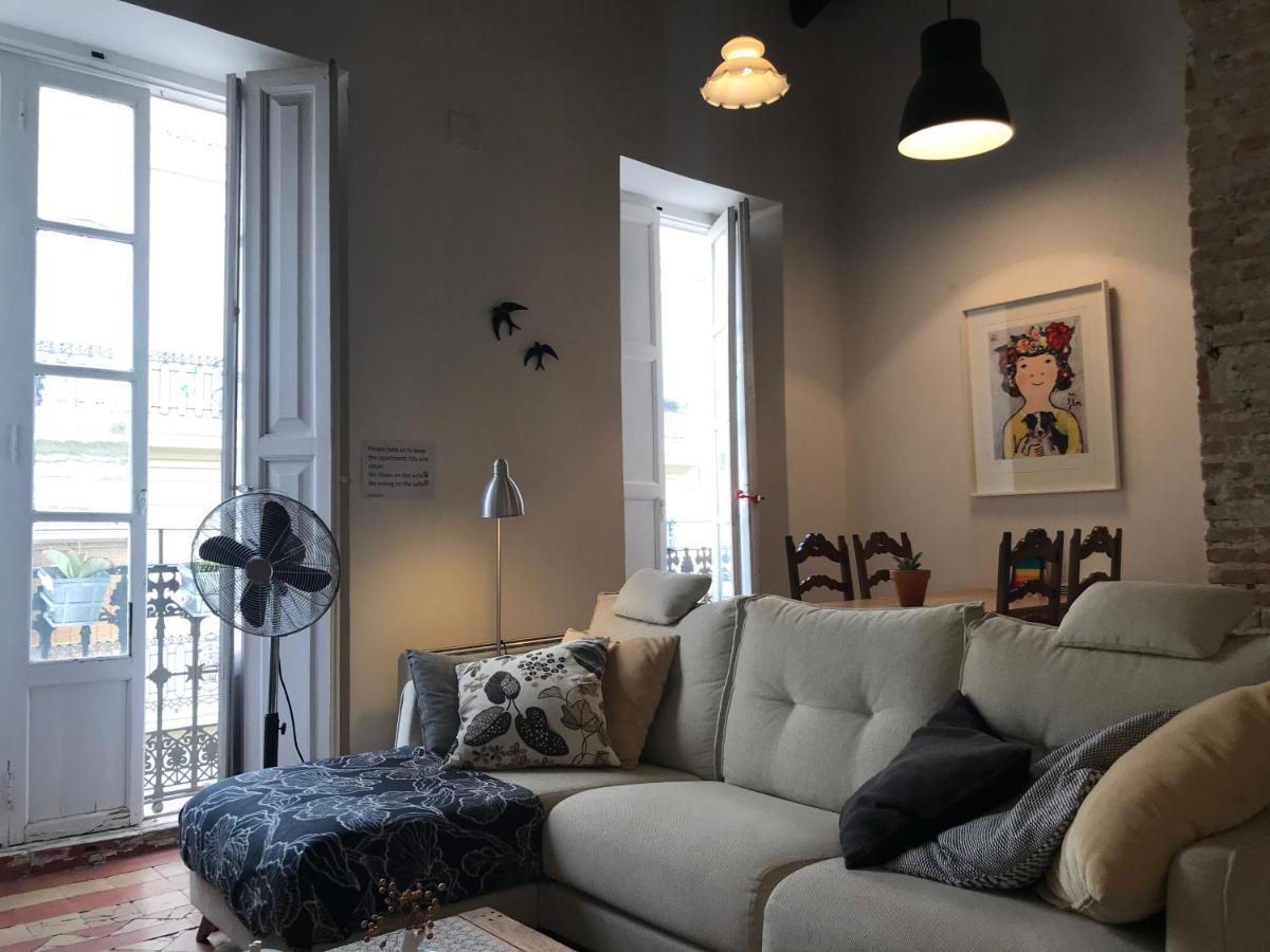 Appartement Elsa Valenza Esterno foto